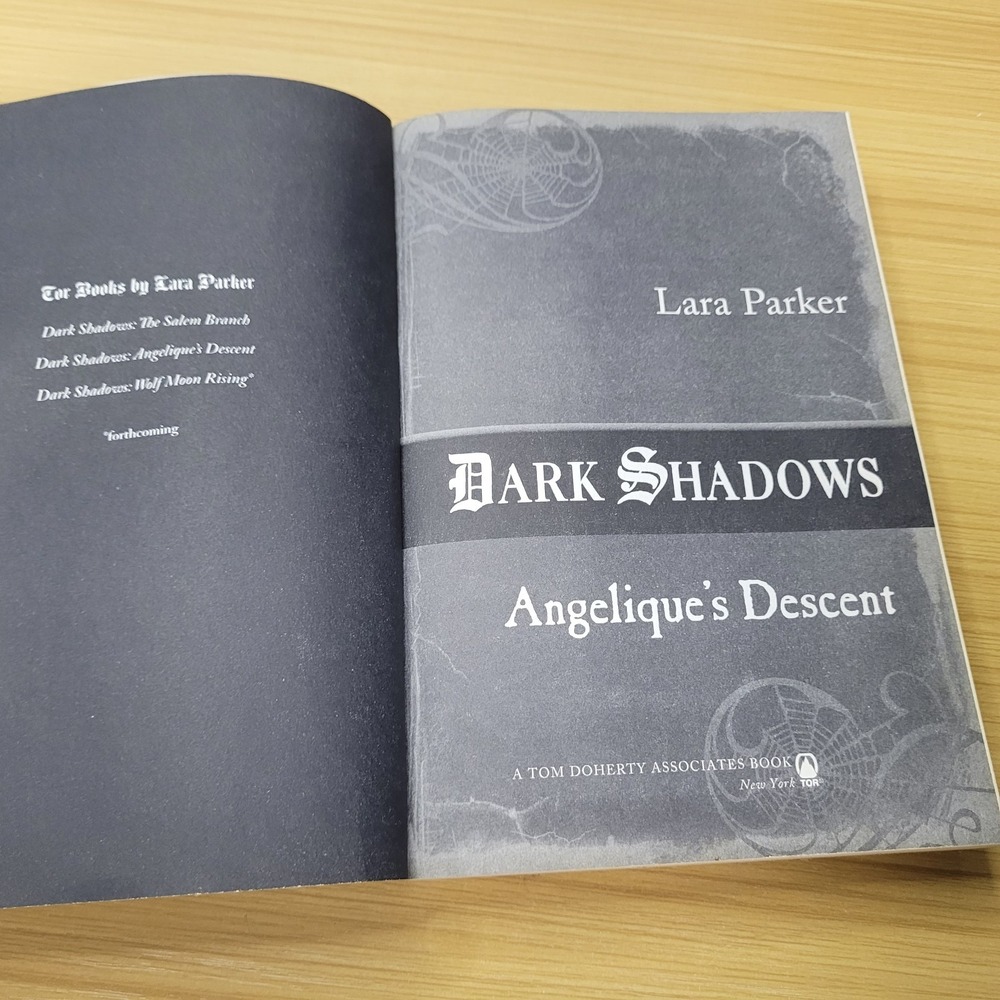 2013 Mass Market Paperback Dark Shadows: Angelique's Descent Lara Parker TV - Picture 7 of 7